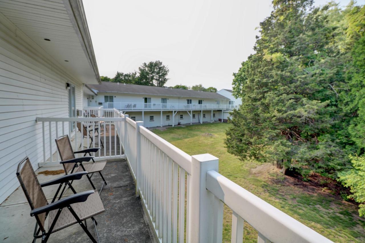 Hamilton Village Inn North Kingstown Extérieur photo