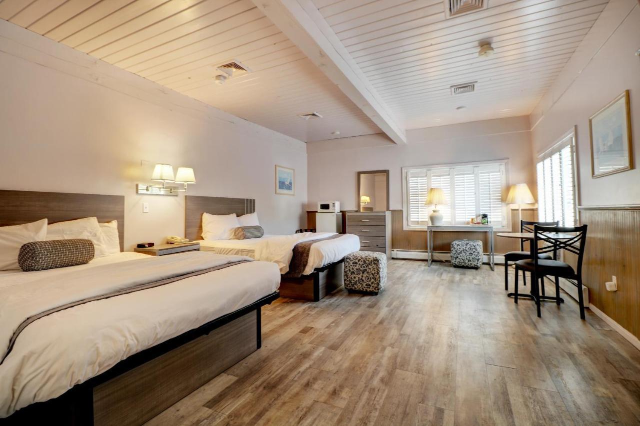 Hamilton Village Inn North Kingstown Extérieur photo