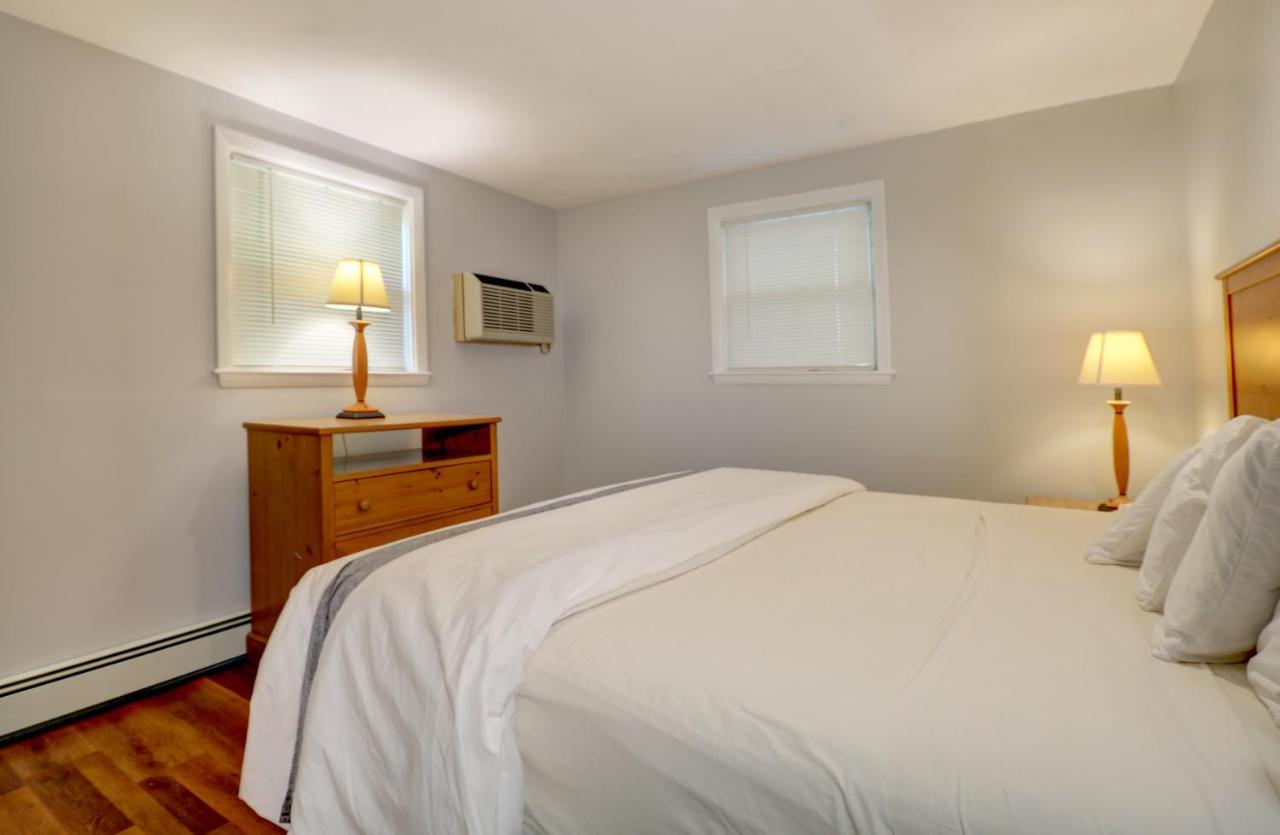 Hamilton Village Inn North Kingstown Extérieur photo
